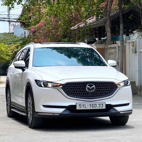 Mazda CX8 Premium 2024 white, 1 owner, brand new